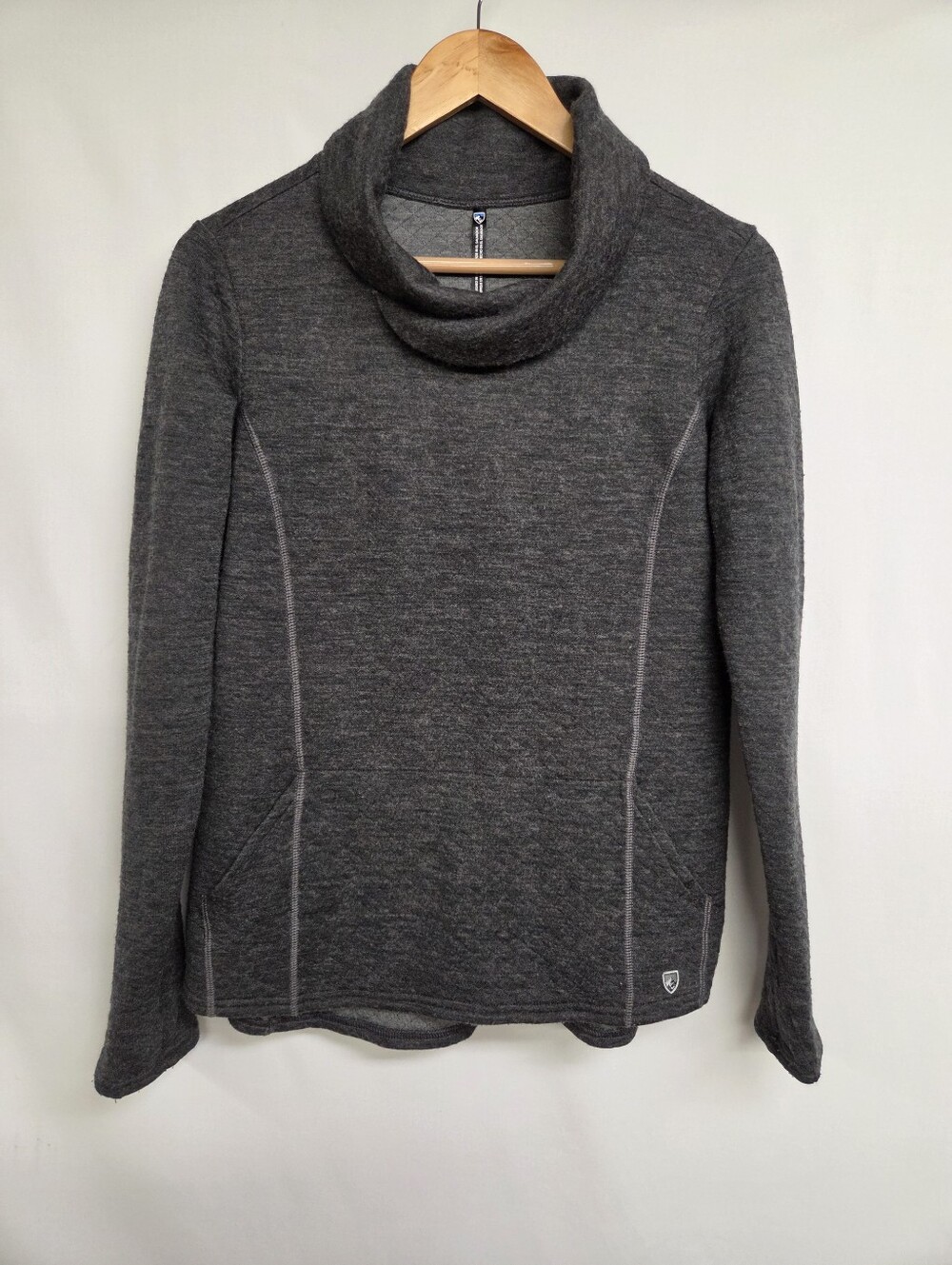 KUHL Athena Pullover Sweatshirt Charcoal Grey Women's Size Medium Mountains